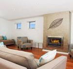 Surf Mist contemporary seaside duplex - Airlie Beach Holiday