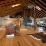 Willowview Coastal Retreat Stunning Views - Airlie Beach Holiday 0