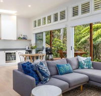Studio by The Bay  Jervis Bay Rentals - Airlie Beach Holiday