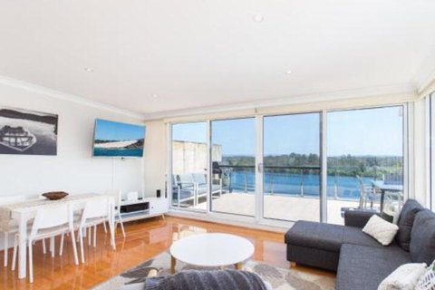 Regatta 19 - Airlie Beach Holiday 0