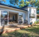 Acacia on Orion  Jervis Bay Rentals - Airlie Beach Holiday