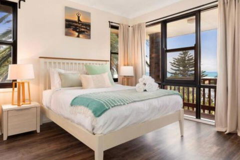 Seven Smiles Riverside Location & Ocean Views - Airlie Beach Holiday 3