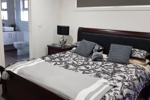 CHELSEA Family Home Close To Beach & Shops - Airlie Beach Holiday 2