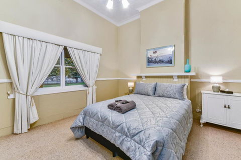The Jazz B & B - Airlie Beach Holiday 2