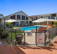 Velocity Motel  Bistro WA - Airlie Beach Holiday