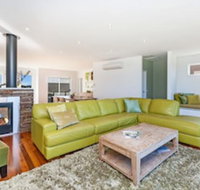 Moyan Standing tall at the edge of the Indian Ocean - Airlie Beach Holiday