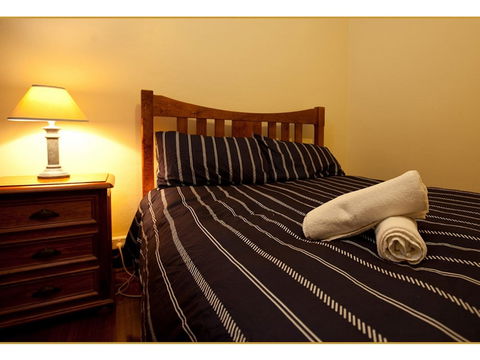 Fairholme Apartment - Airlie Beach Holiday 1