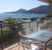 3 Bedroom House Shoal Bay Palm Beach - Airlie Beach Holiday