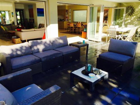 Tali Oak Beach House - Airlie Beach Holiday 0