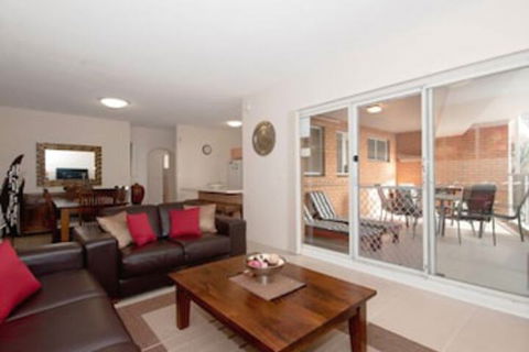 Kiah Unit 16 / 53 Victoria Parade - Airlie Beach Holiday 0