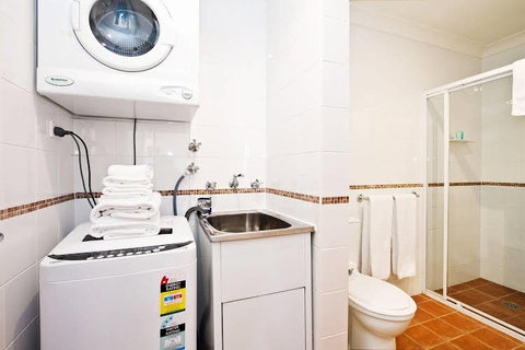 Ryals Serviced Apartments Camperdown - Airlie Beach Holiday 0