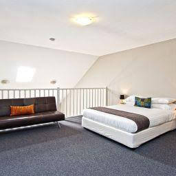 Ryals Serviced Apartments Camperdown - Airlie Beach Holiday 2