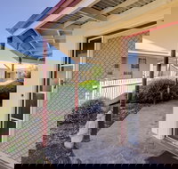 Avalon Cottage - Airlie Beach Holiday