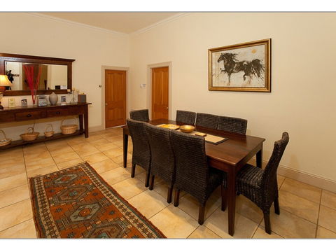 Fairholme Townhouse - Airlie Beach Holiday 4