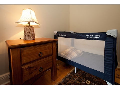 Fairholme Townhouse - Airlie Beach Holiday 6