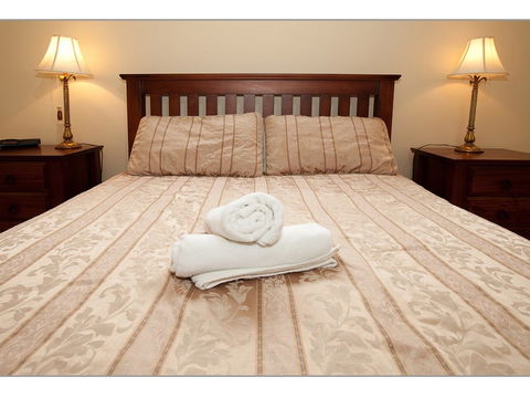 Fairholme Townhouse - Airlie Beach Holiday 3