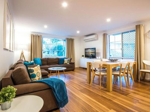 Oberlaken 2 / 125 Gippsland Street - Airlie Beach Holiday 2