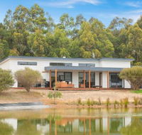 Wharfedale - Airlie Beach Holiday