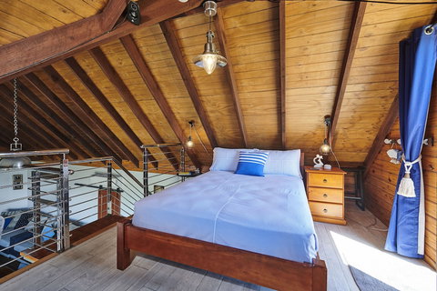 A PERFECT STAY - Belongil On The Beach - Airlie Beach Holiday 1