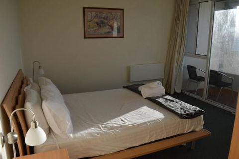 18 Lakeview Plaza - Airlie Beach Holiday 4