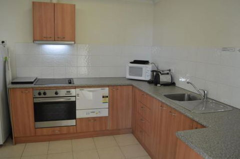 18 Lakeview Plaza - Airlie Beach Holiday 2