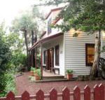 Coach House - Airlie Beach Holiday