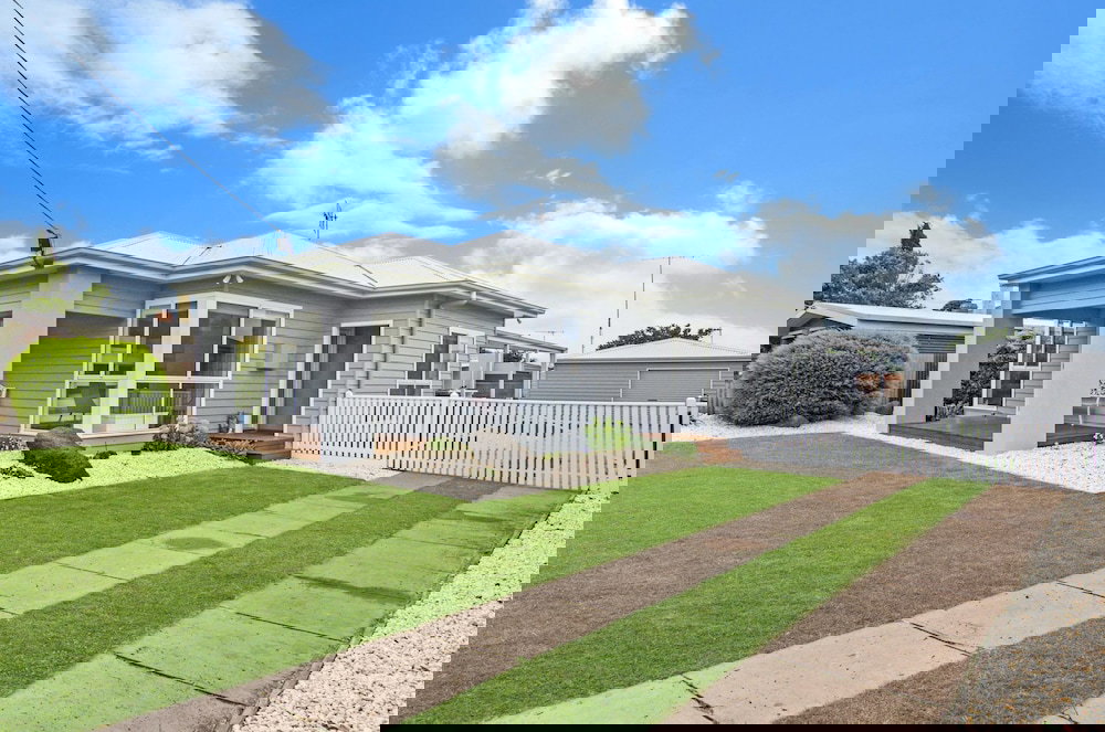 Port Fairy VIC Airlie Beach Holiday