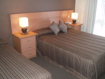 Keilor Motor Inn - Airlie Beach Holiday 6