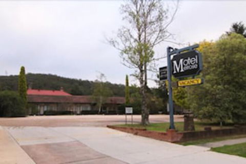 Motel Melrose - Airlie Beach Holiday 0