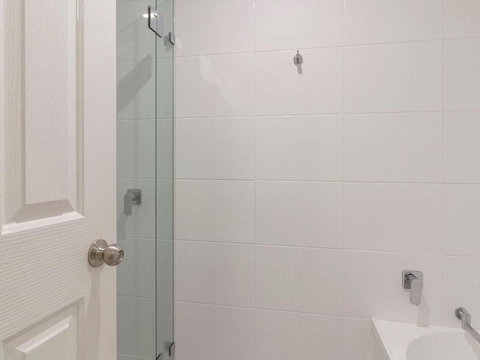 Across The Road From The Beach! - Airlie Beach Holiday 6