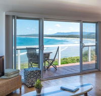 90 OCEANS EDGE Gerroa 4pm Check Out Sundays - Airlie Beach Holiday