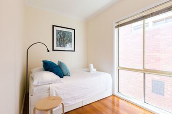 KIM 2BDR West Melbourne Apartment - Airlie Beach Holiday 3