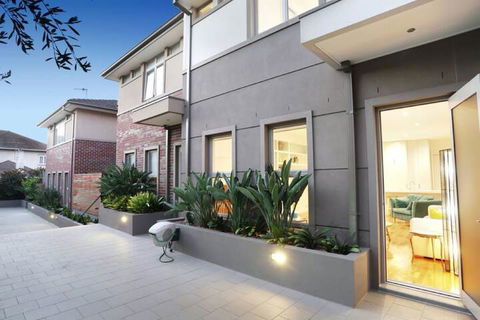 Kew Luxurious Townhouse - Airlie Beach Holiday 0
