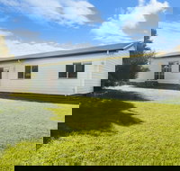 Julieanne - Airlie Beach Holiday