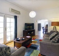Richmond Vibe Rejuvenate Stays - Airlie Beach Holiday