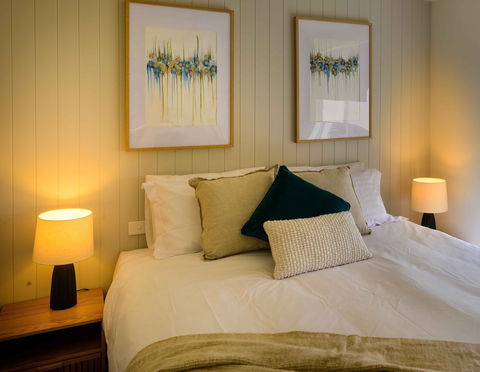 Georges Bay Apartments - Airlie Beach Holiday 1