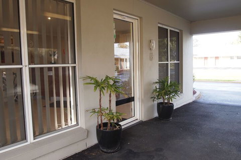 Alexander Cameron Suites - Airlie Beach Holiday 6