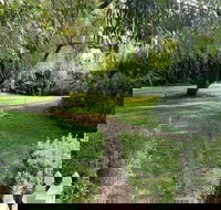 Clonmara Country House  Cottages - Airlie Beach Holiday