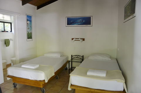 PKs Jungle Village - Hostel - Airlie Beach Holiday 4