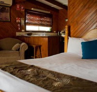 Bendigo Bush Cabins - Airlie Beach Holiday