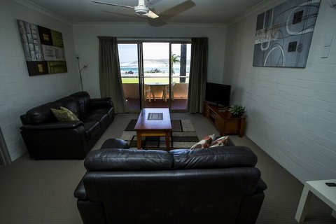 Kalbarri Murchison View Apartments - Airlie Beach Holiday 3