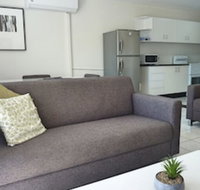 Jadran Motel  El Jays Holiday Lodge - Airlie Beach Holiday