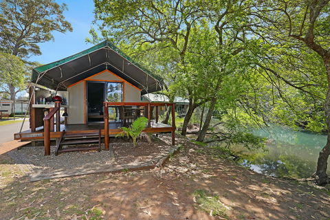 Seven Mile Beach Holiday Park - Airlie Beach Holiday 6