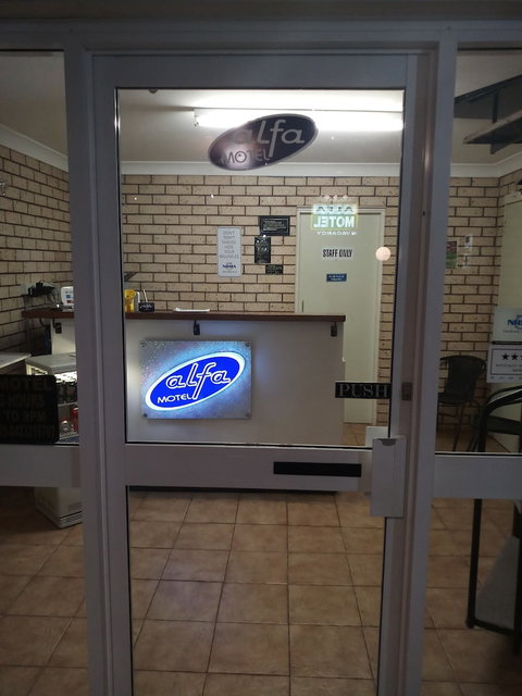 Alfa Motel - Airlie Beach Holiday 0