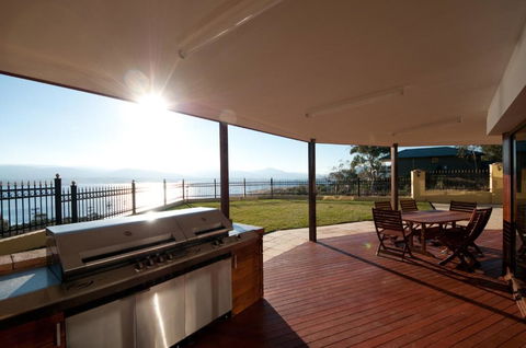 Scandinavian Castle - Airlie Beach Holiday 3