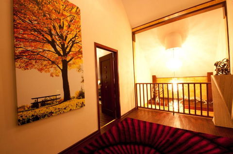 Scandinavian Castle - Airlie Beach Holiday 7