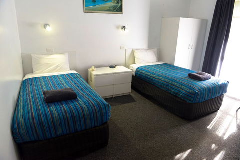 Bandicoot Motor Inn - Airlie Beach Holiday 0