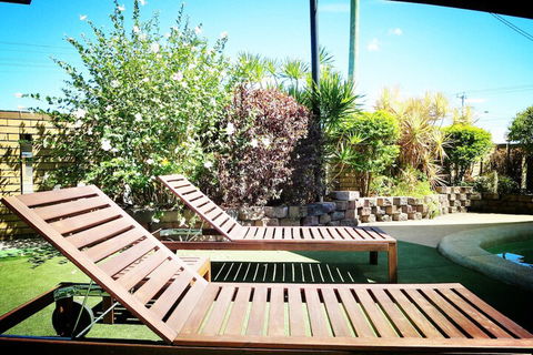 Mackay Motor Inn - Airlie Beach Holiday 2