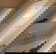 Windsor Hotel Dalby - Airlie Beach Holiday