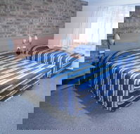 Nanango Fitzroy Motel - Airlie Beach Holiday